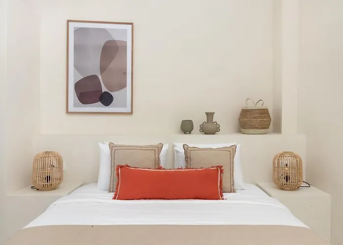 Casa Adem - Modern & Trendy 3br In Seminyak, 10 Minutes To The With Private Pool *
