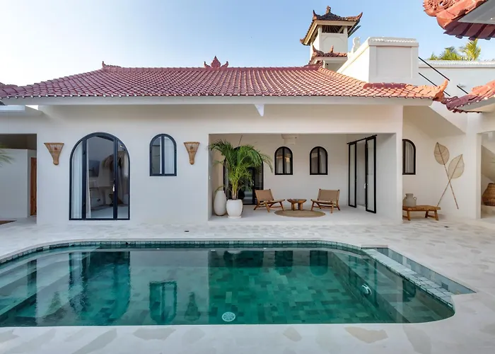 Casa Adem - Modern & Trendy 3br In Seminyak, 10 Minutes To The With Private Pool Seminyak