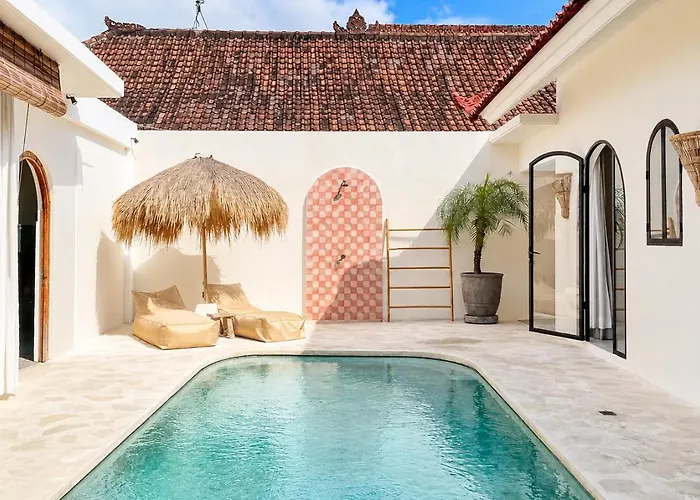 Villa Casa Adem - Modern & Trendy 3br In Seminyak, 10 Minutes To The With Private Pool