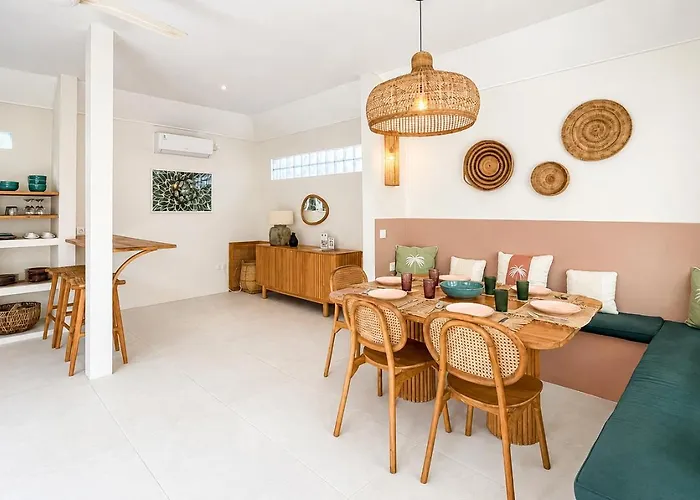 Casa Adem - Modern & Trendy 3br In Seminyak, 10 Minutes To The With Private Pool * Seminyak